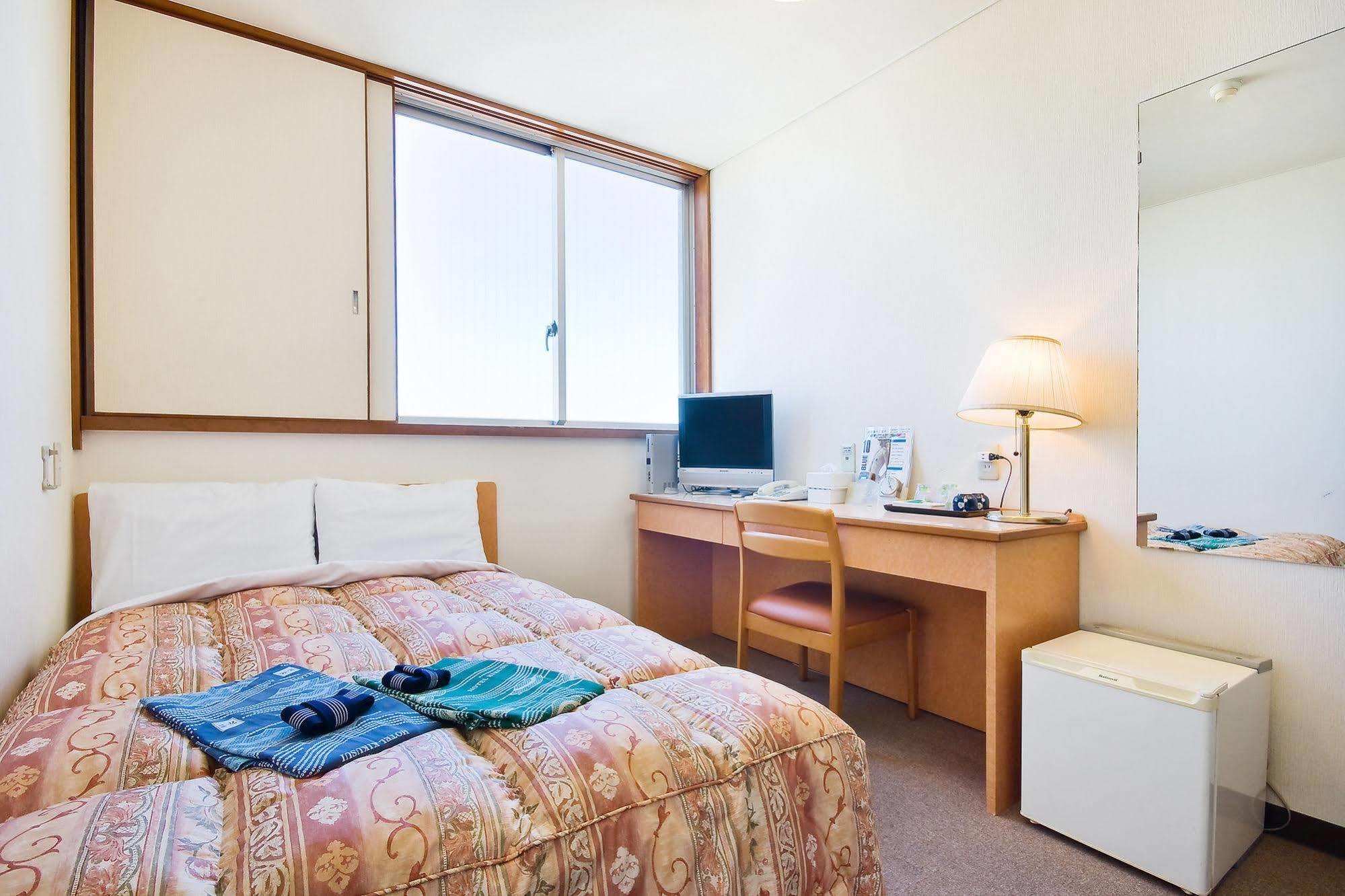 Hotel Kikusui Imabari Railway Station المظهر الخارجي الصورة